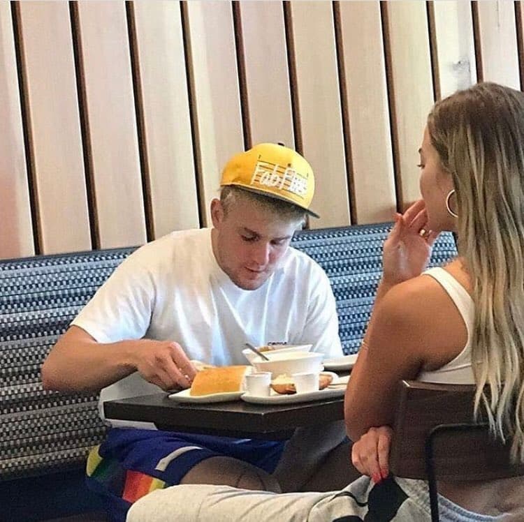 Erika Costell and Jake Paul grab lunch together.