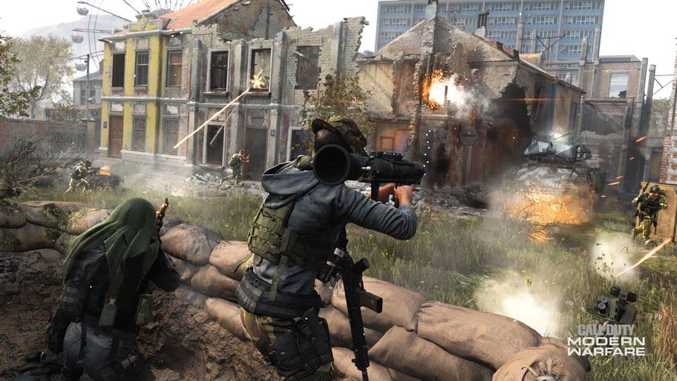 Players shooting at enemies in Modern Warfare.