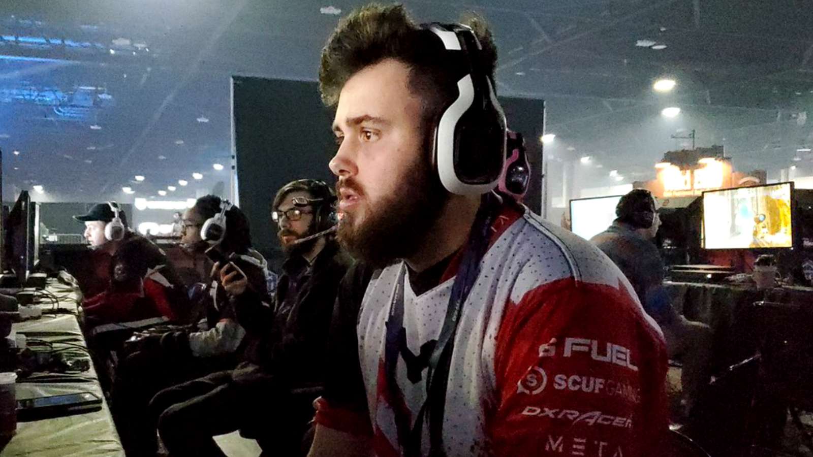 Halo player playing at tournament with headset on