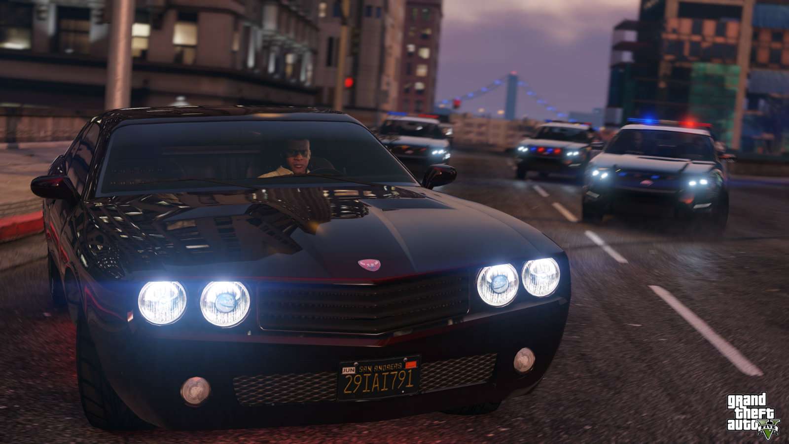 Franklyn speeds away from police in GTA V