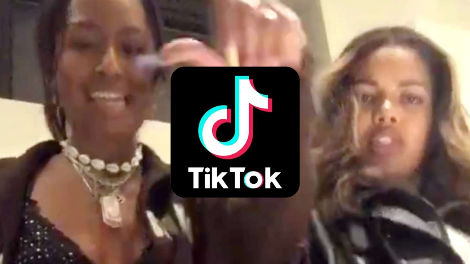 Sasha Obama dances to a song in viral TikTok