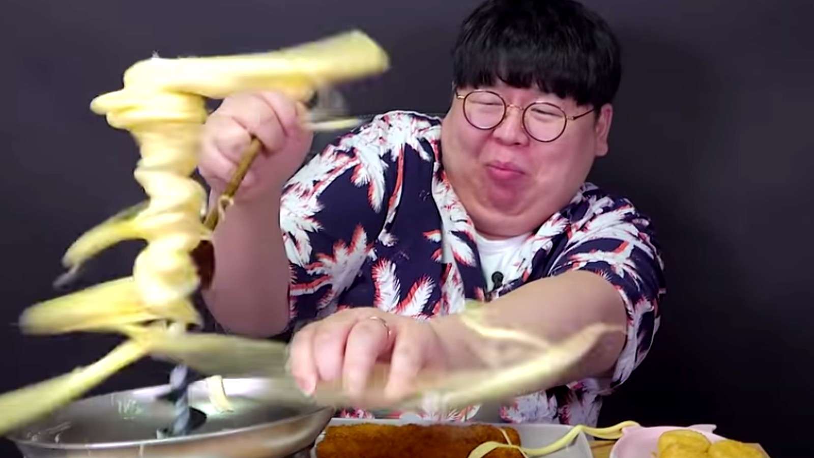 Mukbang YouTuber Tasty Hoon with cheese fondue