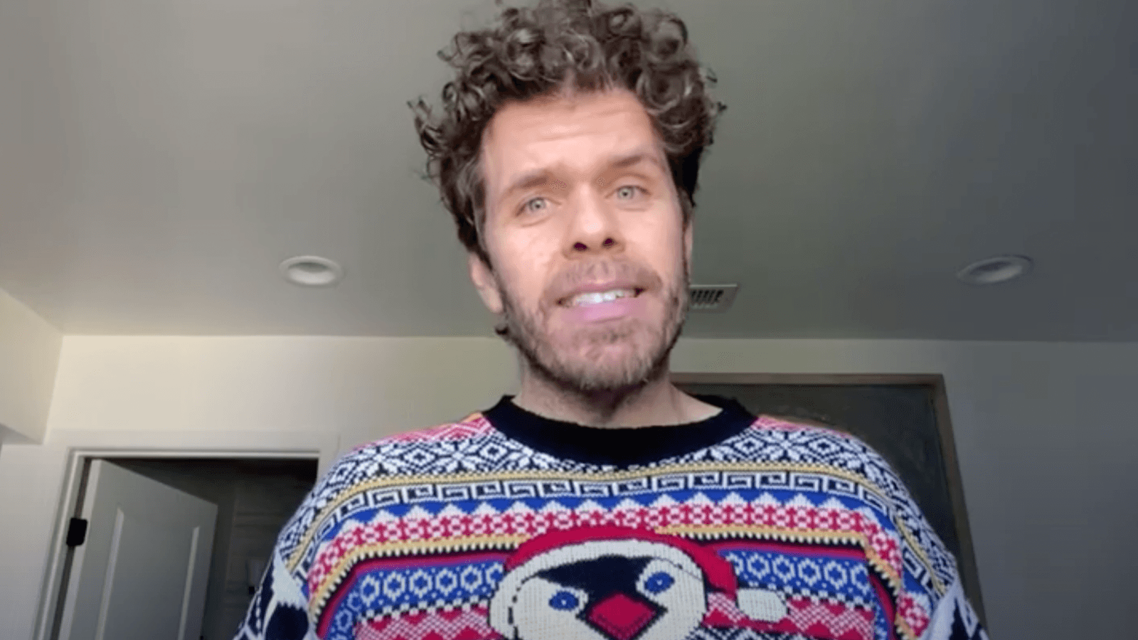 Perez Hilton banned from Facebook