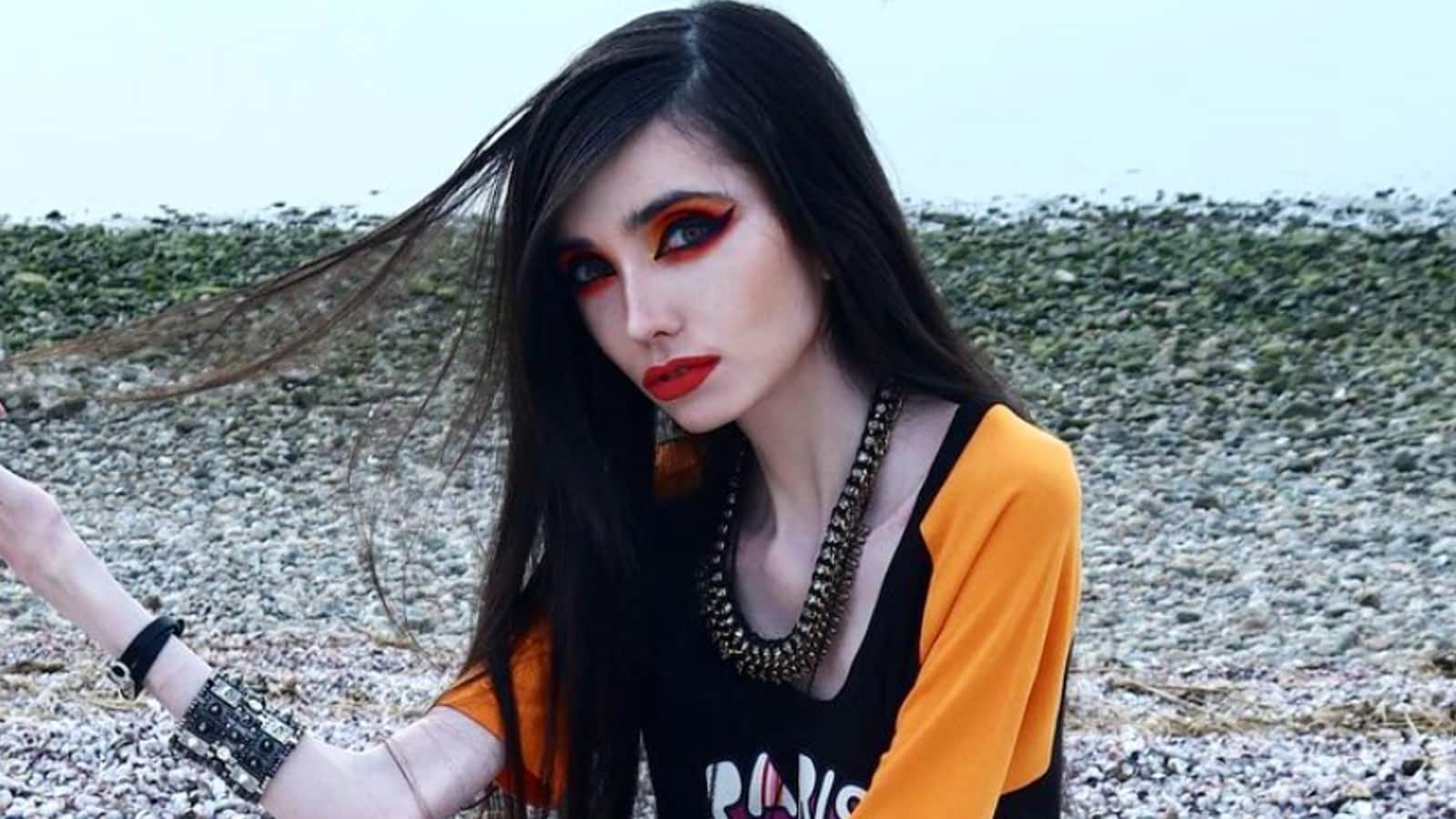 Eugenia Cooney in an Instagram picture