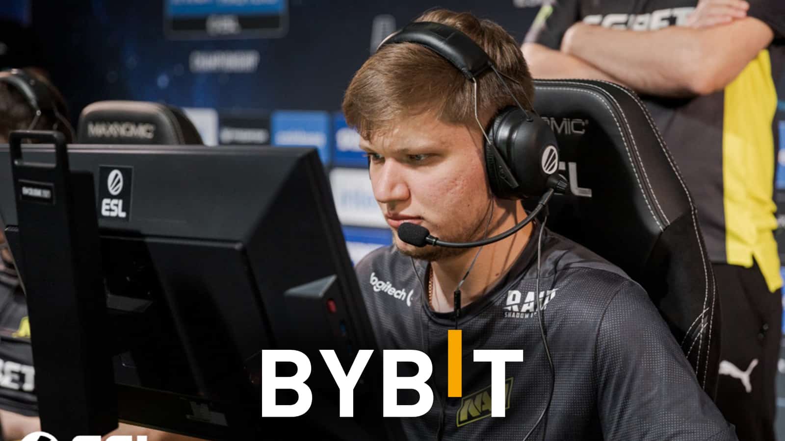 s1mple playing for NAVI