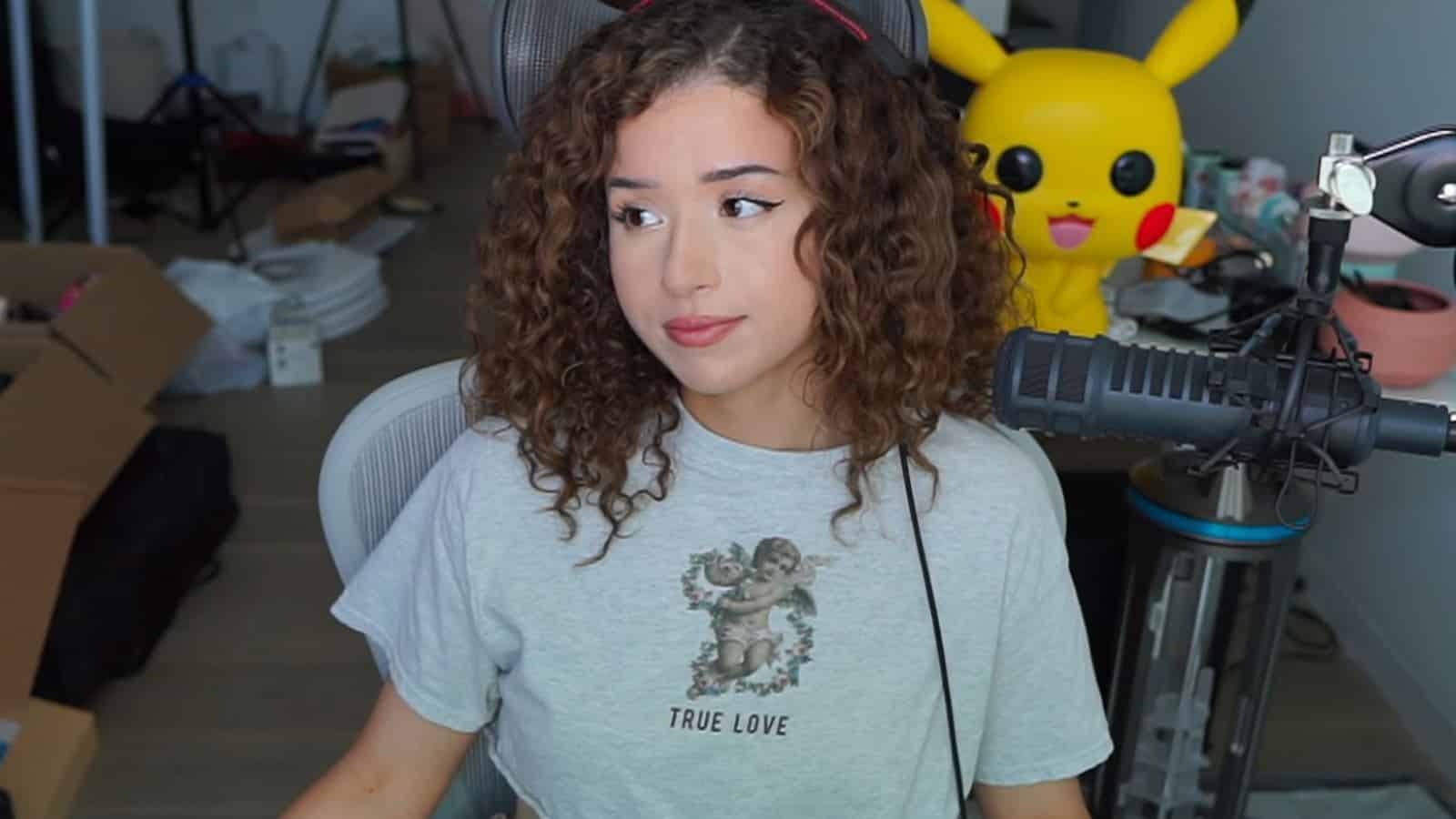 Pokimane says shes flying back to canada after scotus decision roe v wade