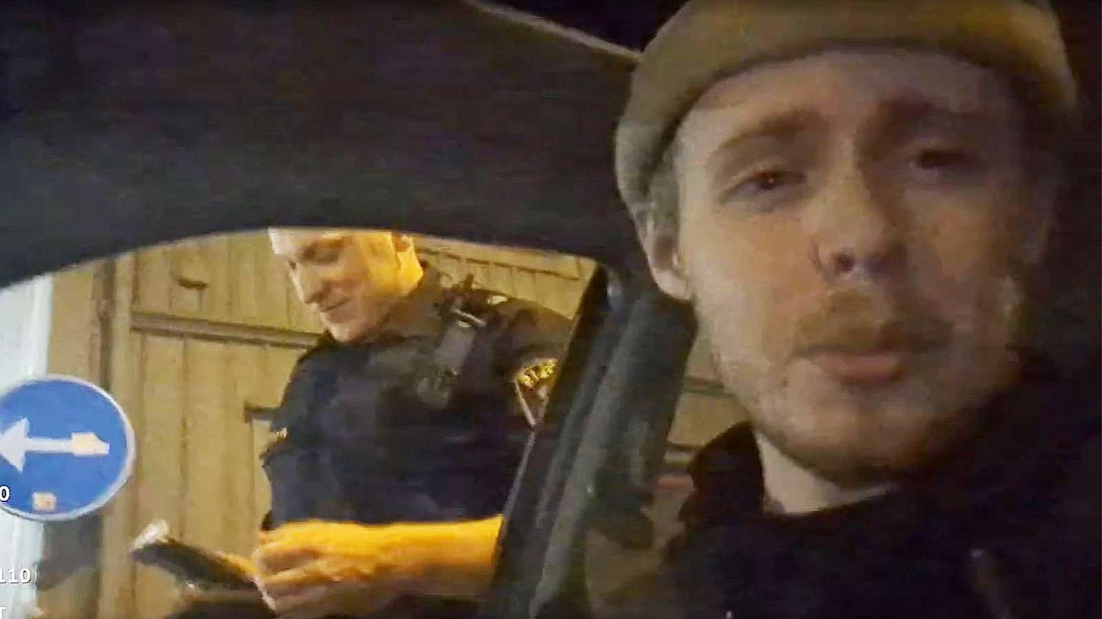 Twitch streamers chat spams fart sounds during traffic stop