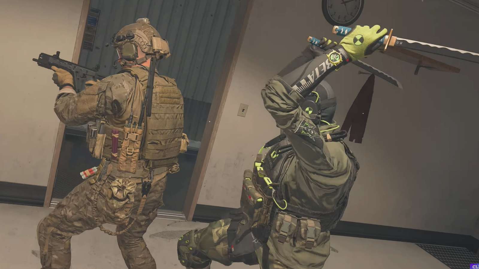 Warzone 2 operator attempts Assassin's Creed-style takedown on an enemy.