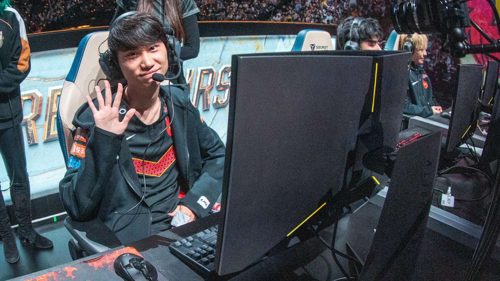 Doinb considered joining the LCS