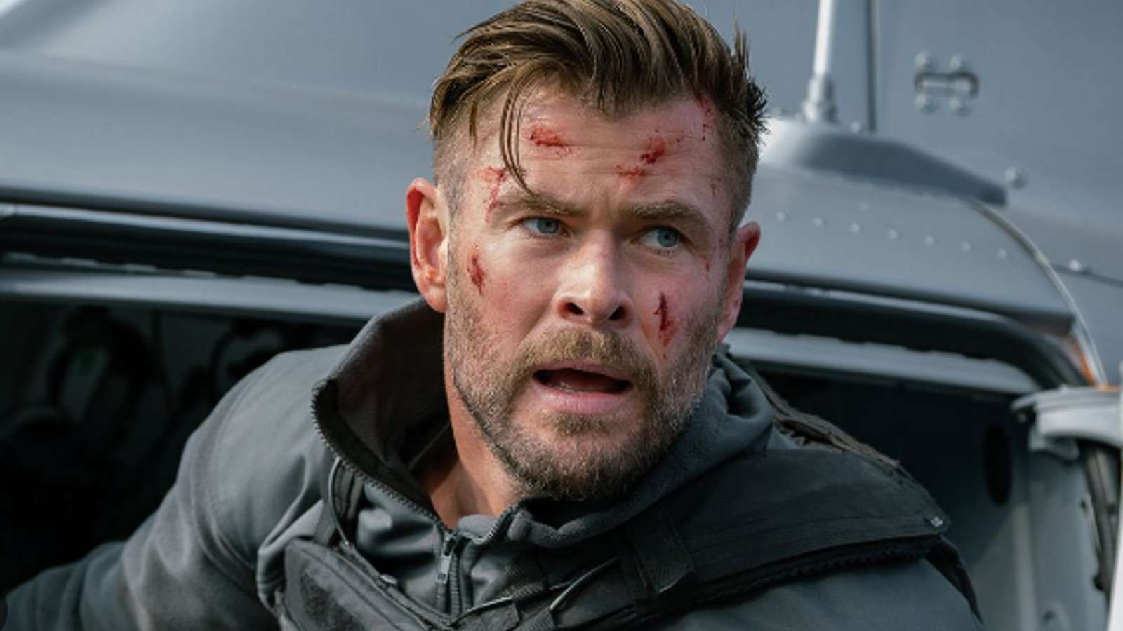 A close up of Chris Hemsworth in Extraction