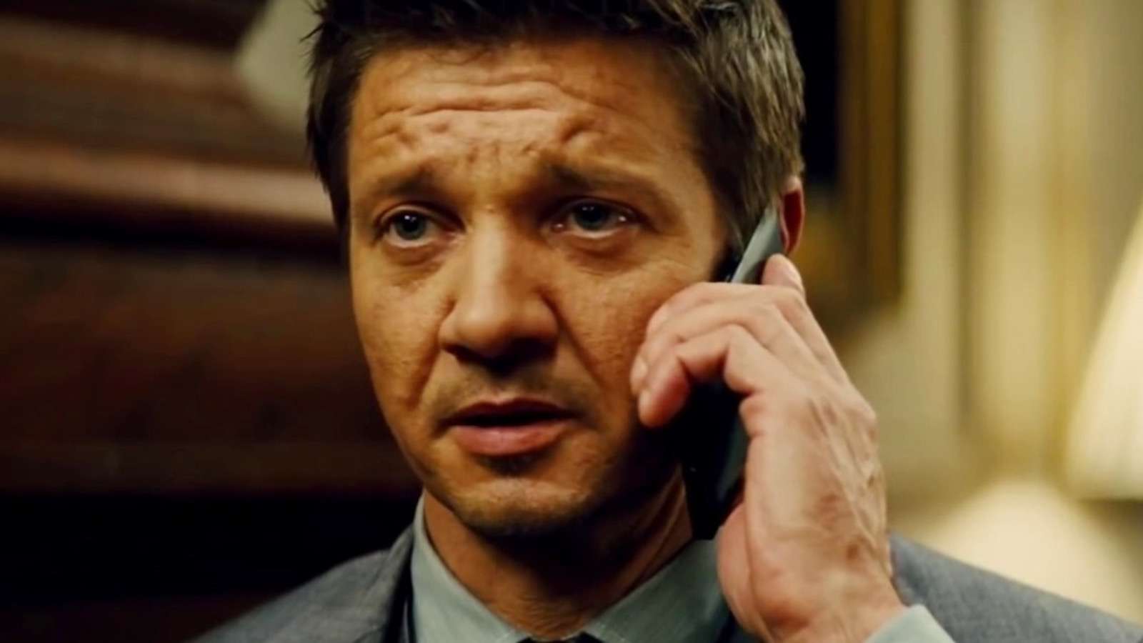 Jeremy Renner in Mission: Impossible - Ghost Protocol