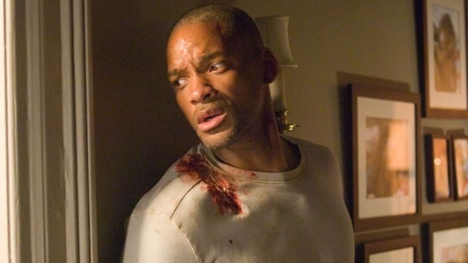 Will Smith as Dr Robert Neville in I Am Legend