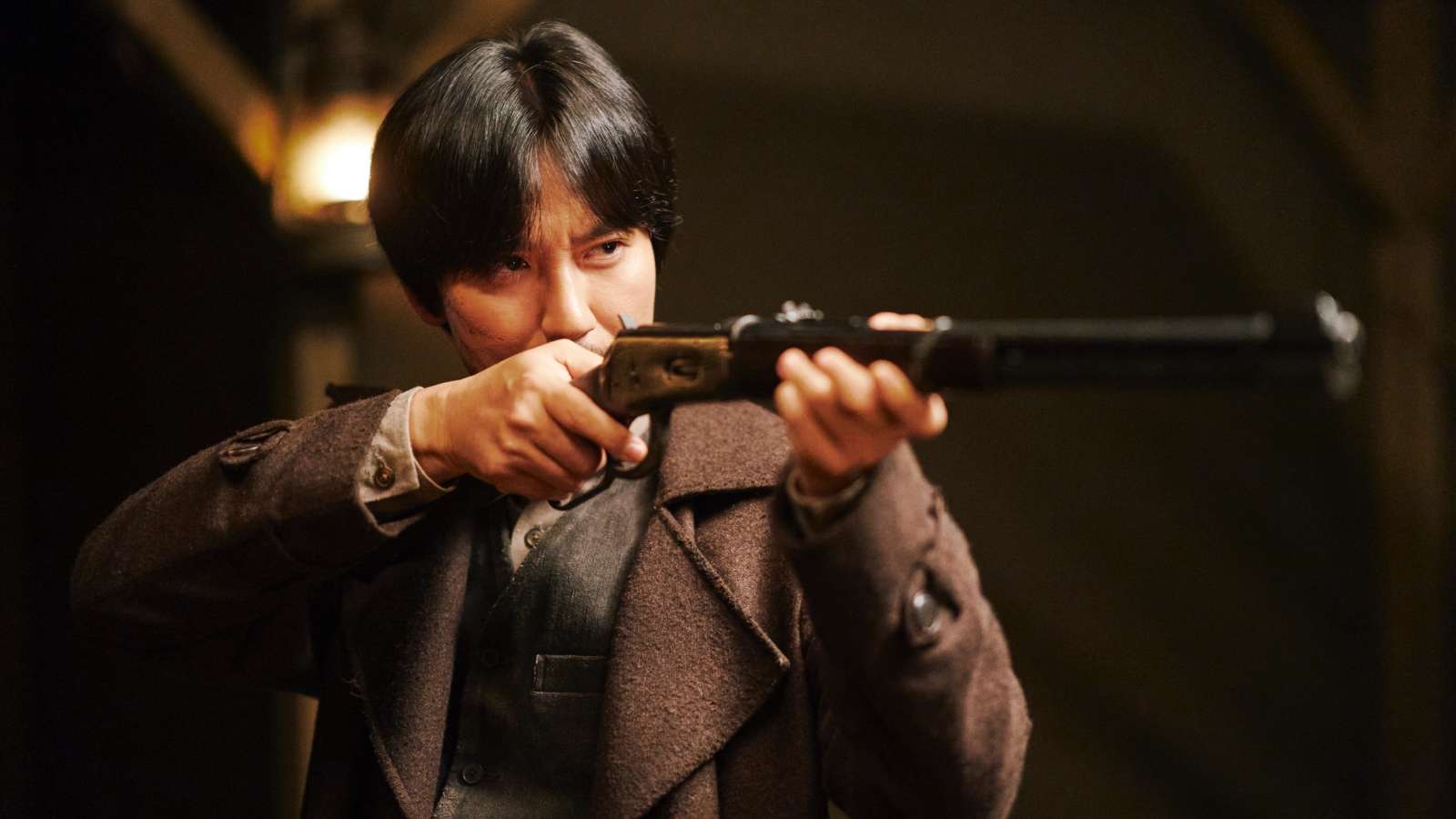 Kim Nam-gil as Lee Yoon in Song of Bandits