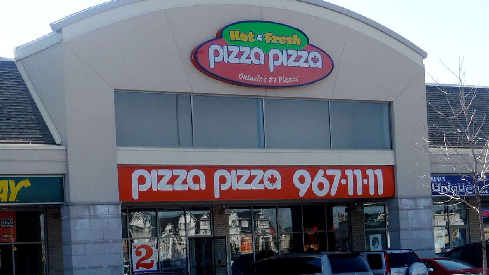 Outside view of Pizza Pizza store.
