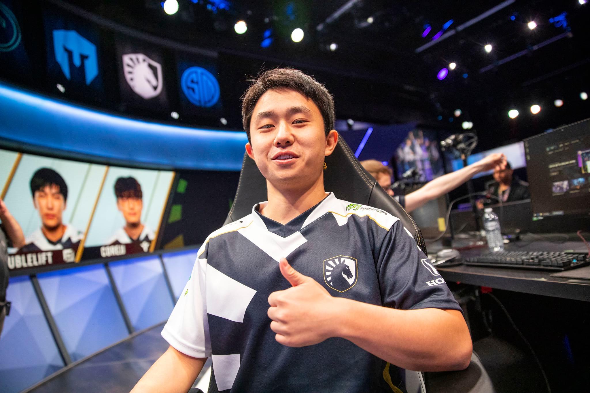 Shernfire in Team Liquid jersey at the LCS in Spring 2020.