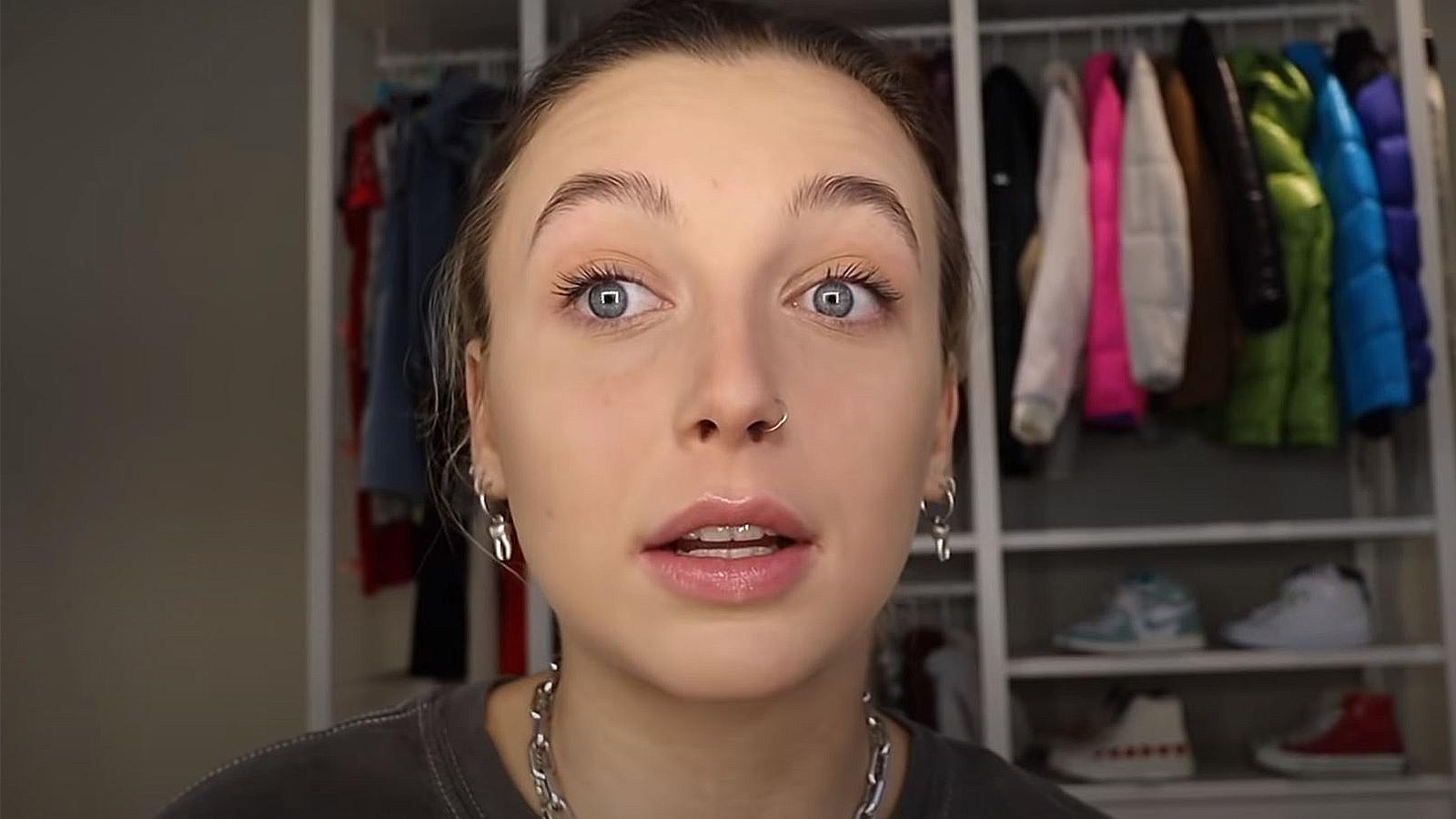 Emma Chamberlain Apologizes After Fans Accuse Her of Mocking Asian