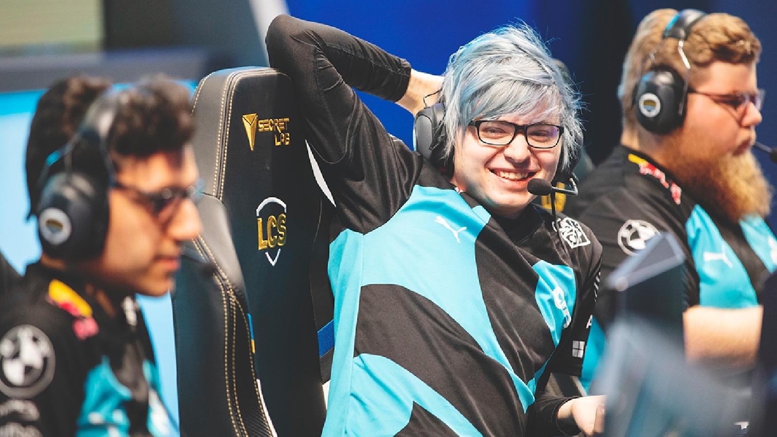 Sneaky playing for Cloud9
