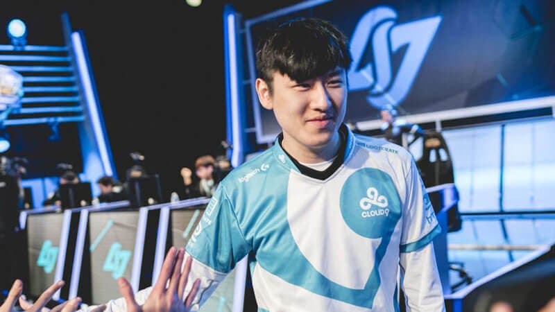 Rush playing for Cloud9