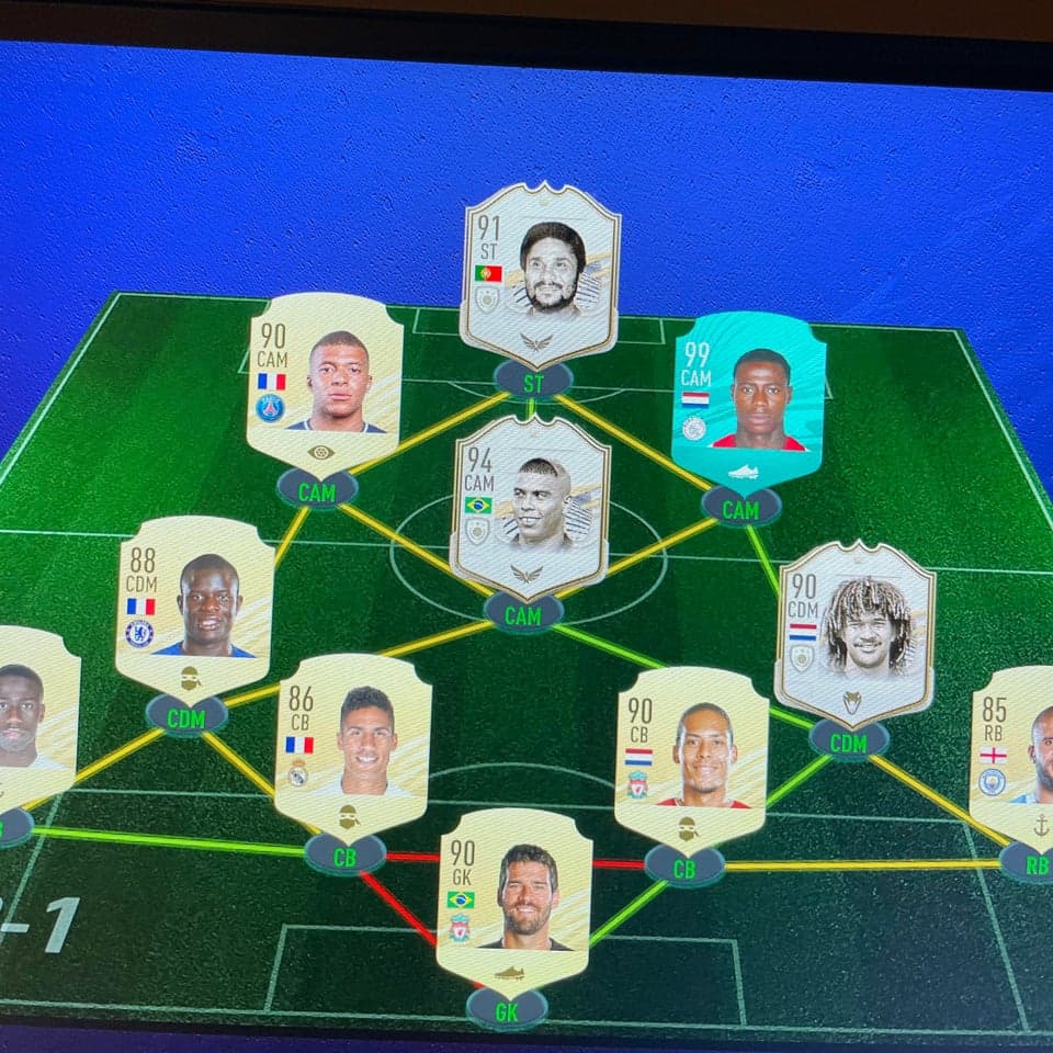 Quincy Promes FIFA 21 ultimate team