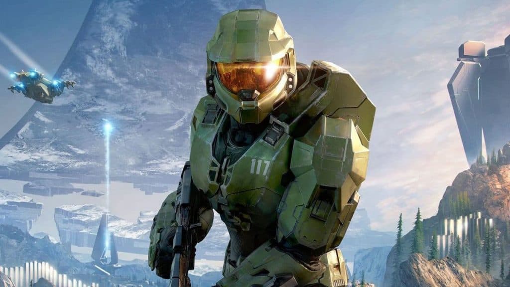 Master Chief poses with weapon in Halo