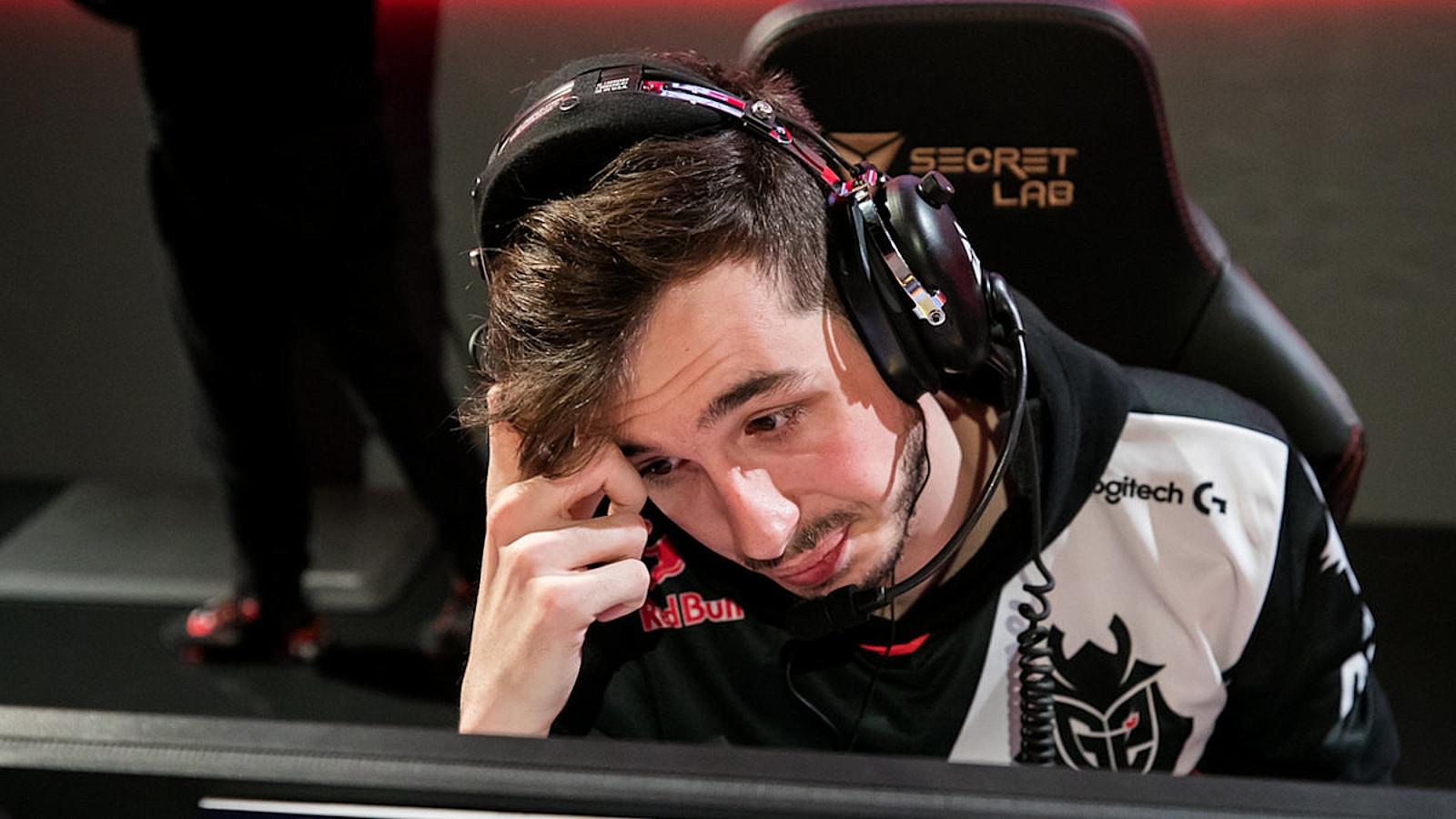Kennys considering Valorant switch after benching from G2 CSGO