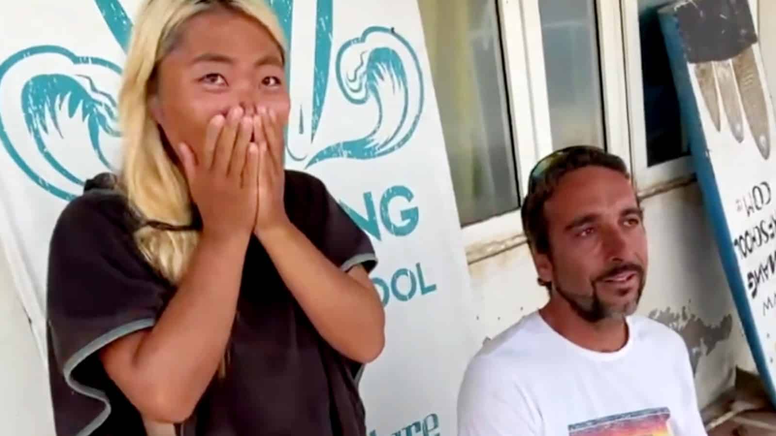Surfing teachers shoced after Twitch streamer's chat pays for stolen wallet