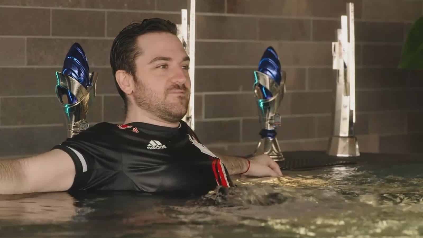 G2 Ocelote in hot tub on LEC Twitch stream