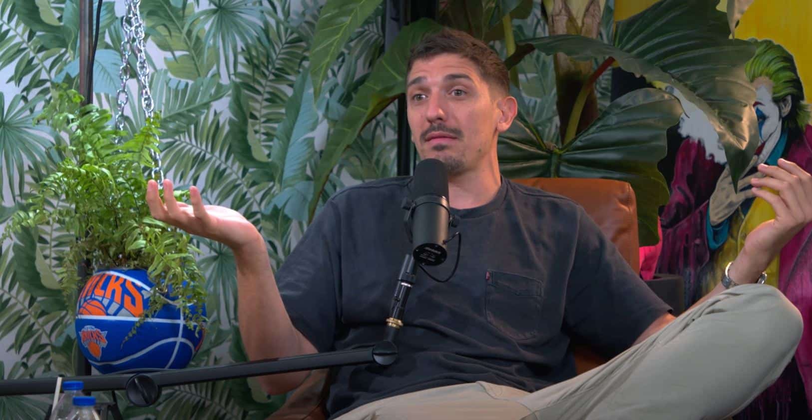 Andrew Schulz addressing Dave Chapelle on the Flagrant 2 podcast