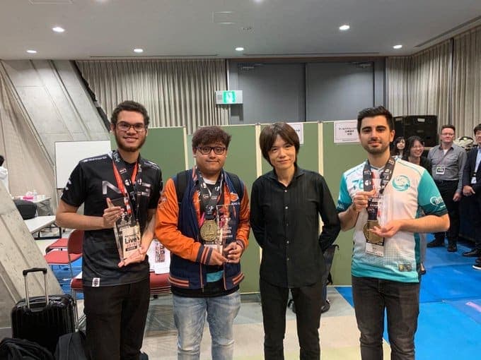 Smash Bros creator Sakurai with Nairo, MKLeo
