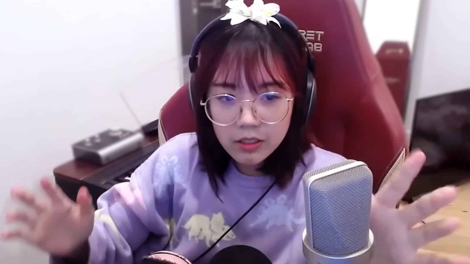 Lilypichu has taken aim at claims female Twitch stars are only popular because of "simps".