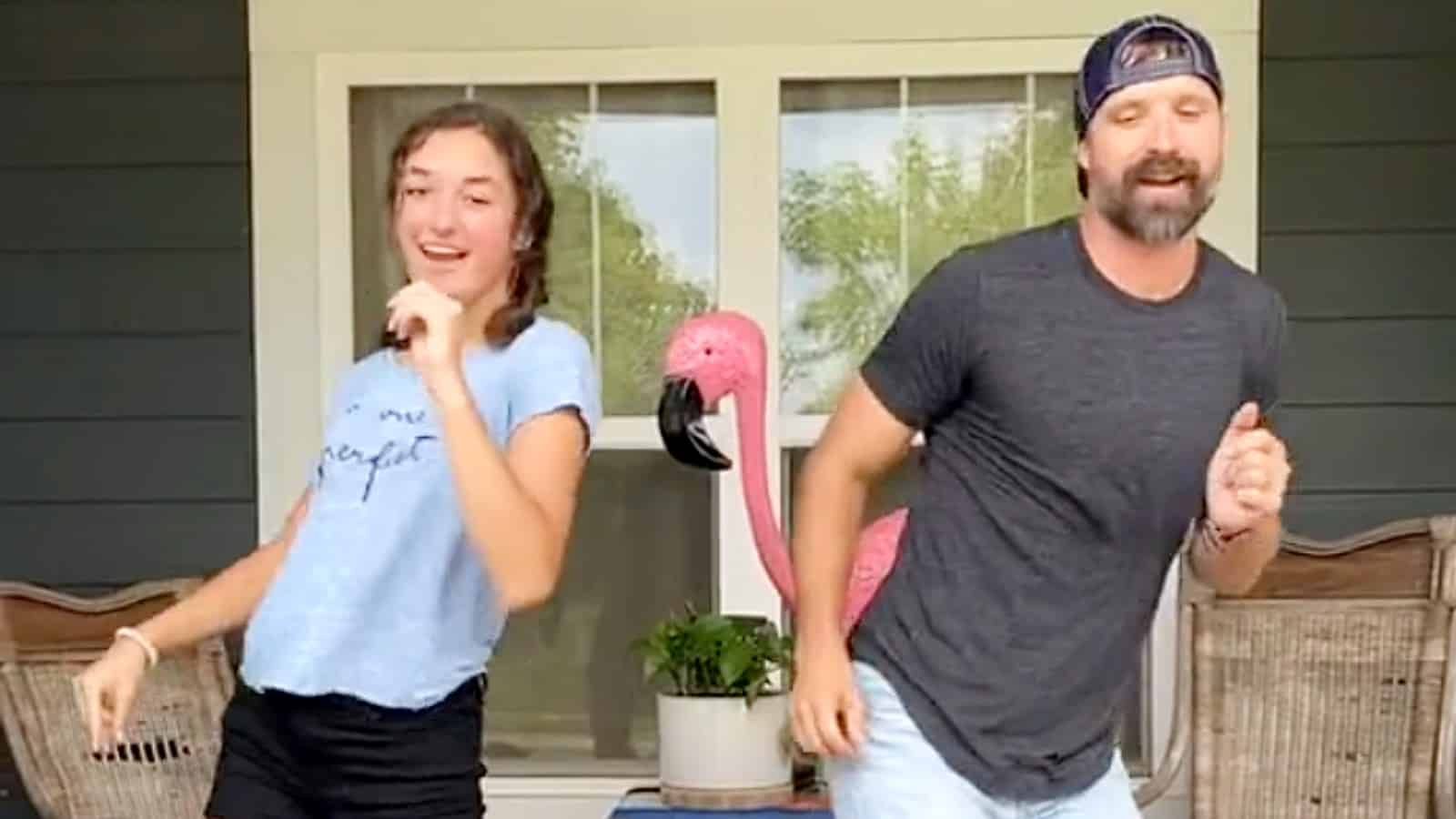 Walker Hayes dances with his daughter
