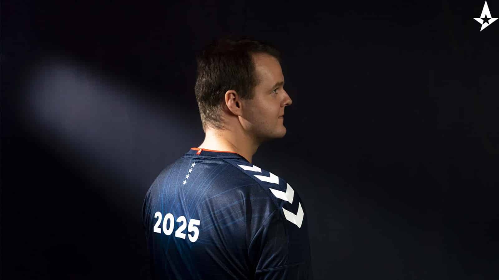 Xyp9x extends his Astralis contract until 2025