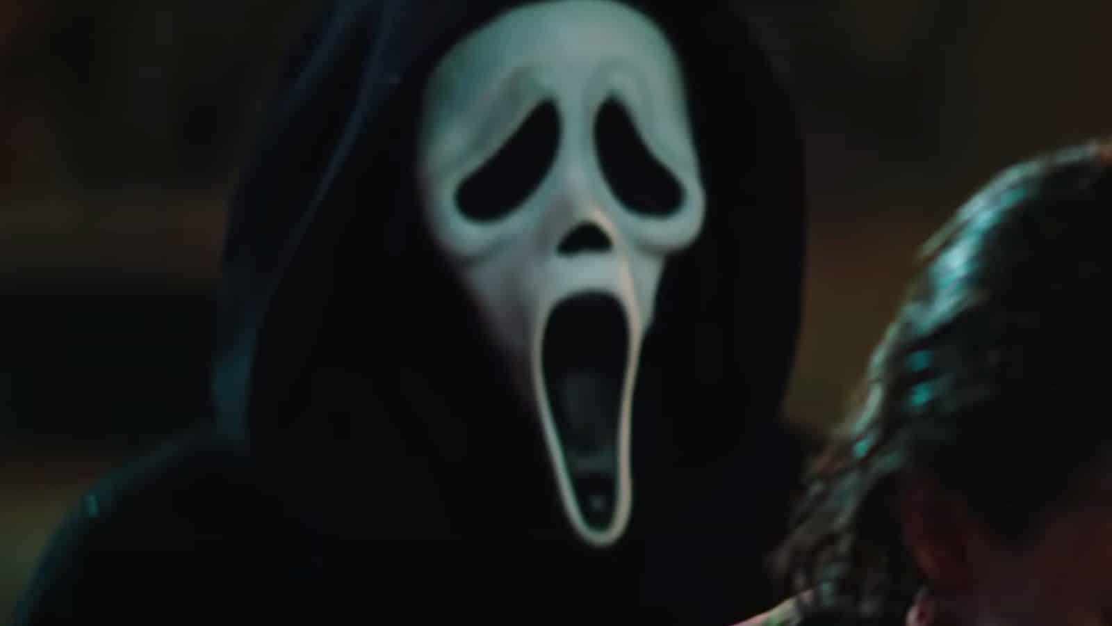 Image of Ghostface in Scream trailer