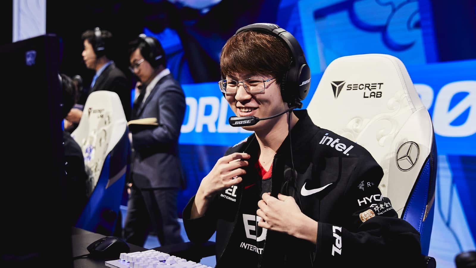 EDG Meiko at the Worlds 2021 final