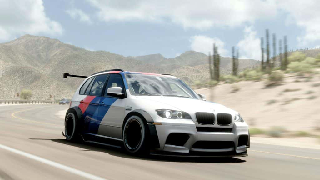 An image of the fastest drag car, the BMW X5 M Forza Edition in Forza Horizon 5