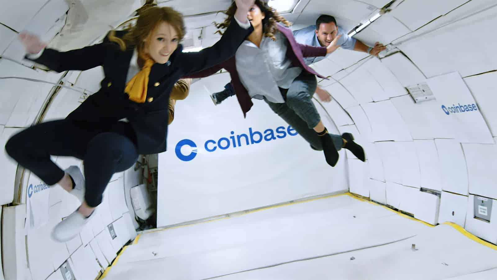 Team Liquid advertising new Coinbase deal