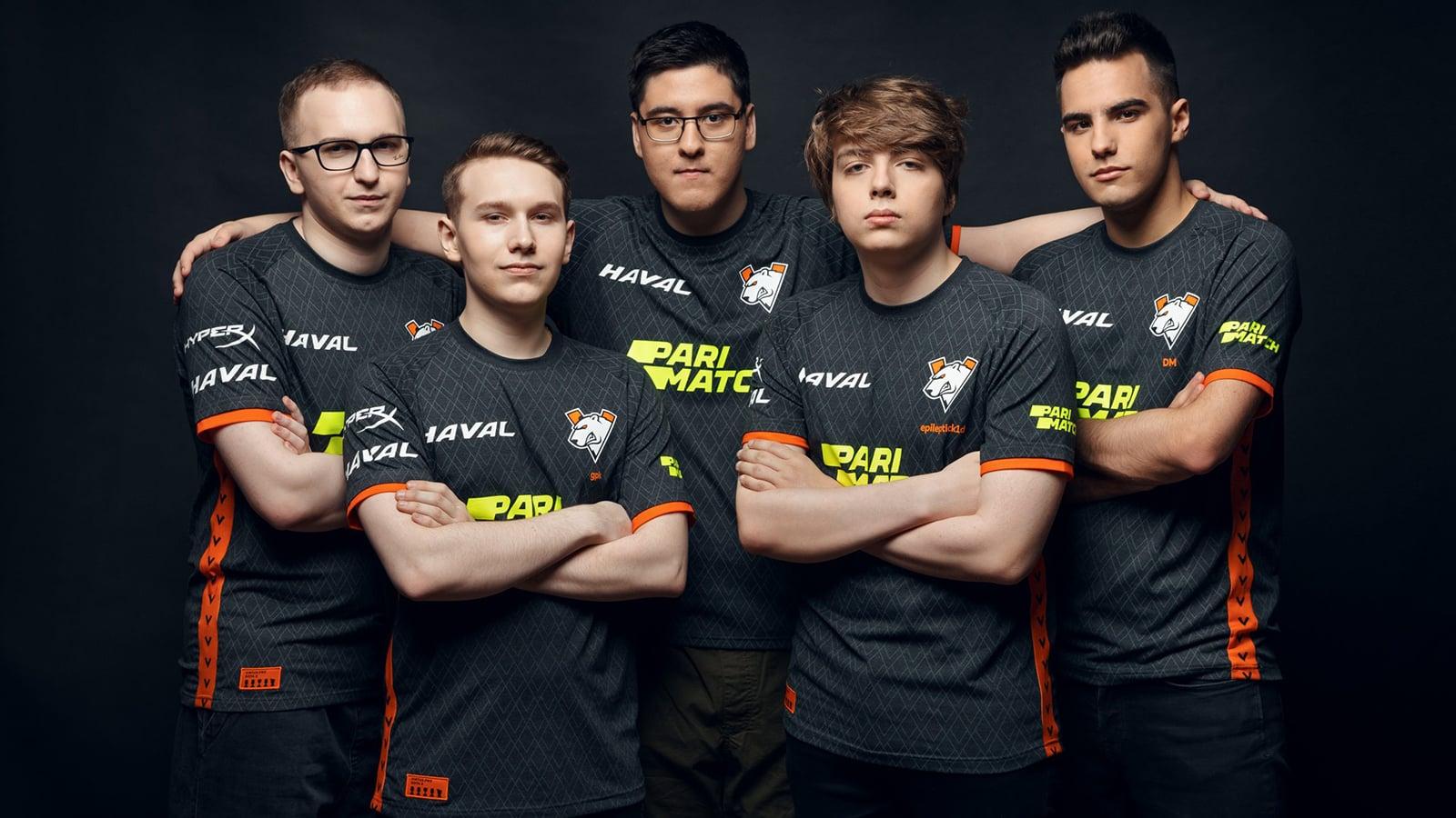 Virtus.pro players modelling their latest jersey