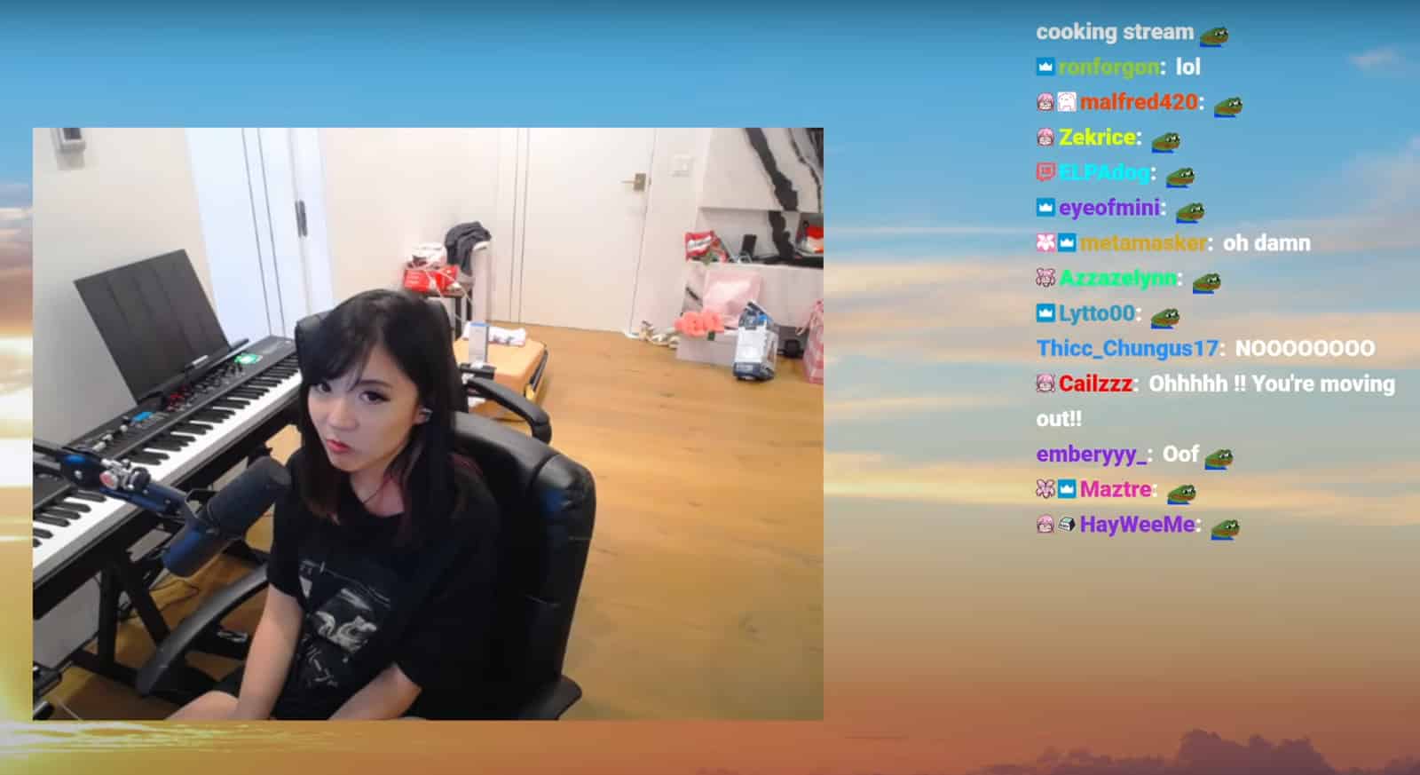 Twitch streamer LilyPichu reveals OfflineTV are moving out during broadcast screenshot