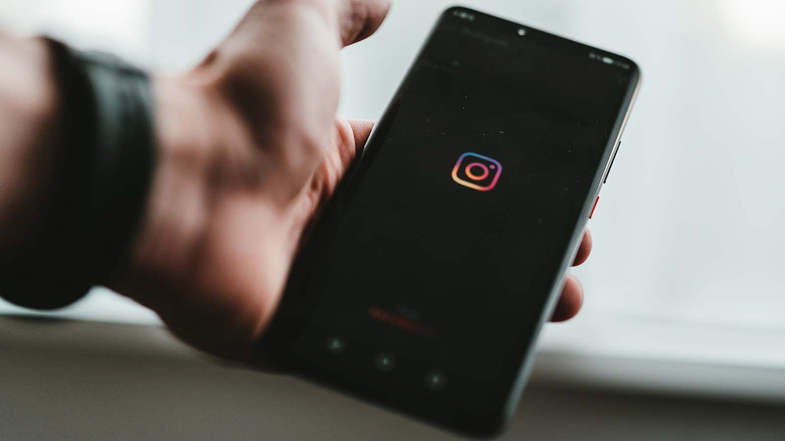 instagram on a phone how to go live