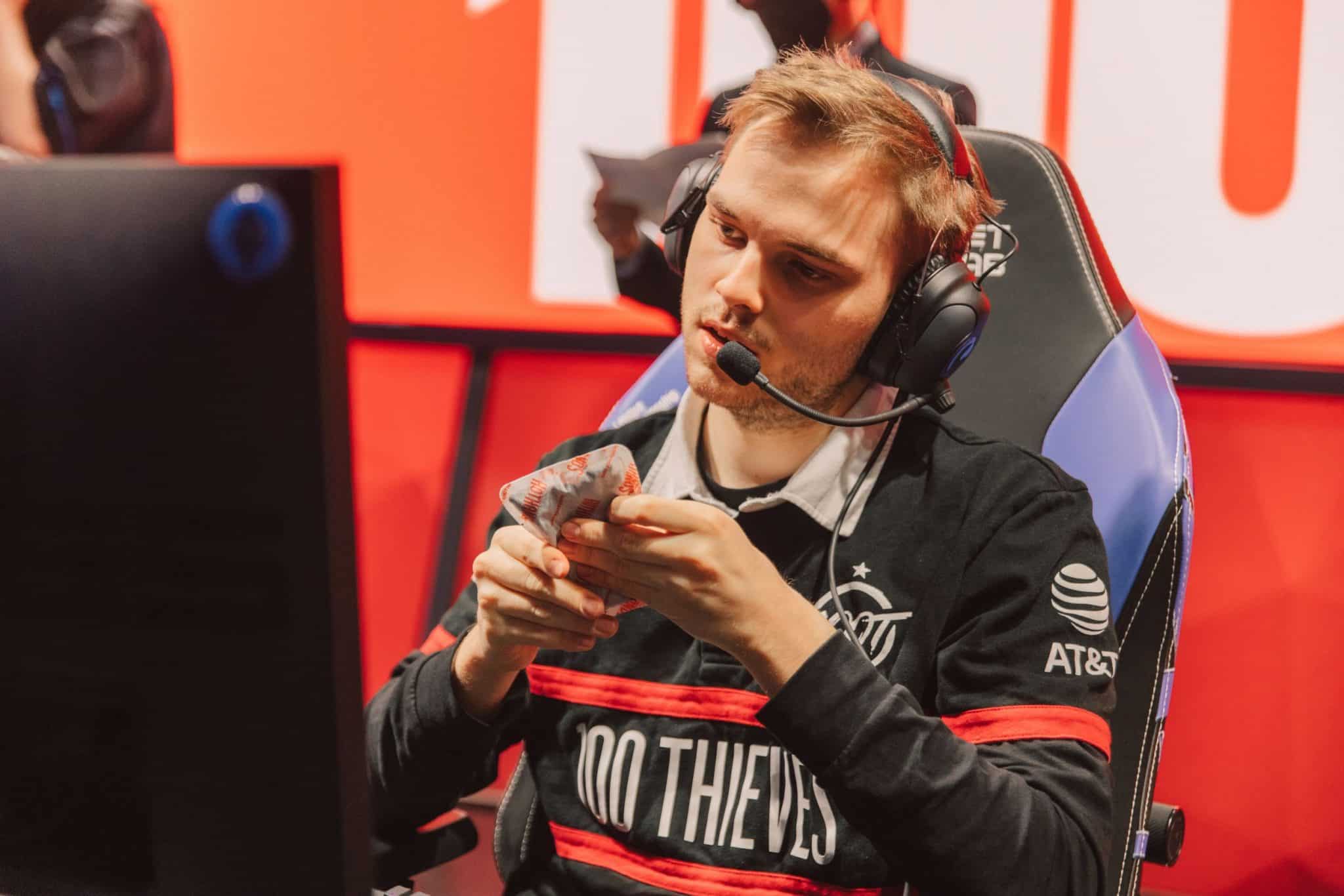 Abbedagge tilting head while playing League of Legends for 100 Thieves in LCS 2022