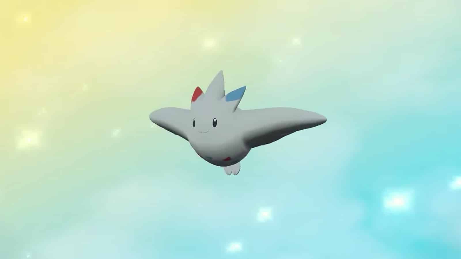Togetic evolving into Togekiss 