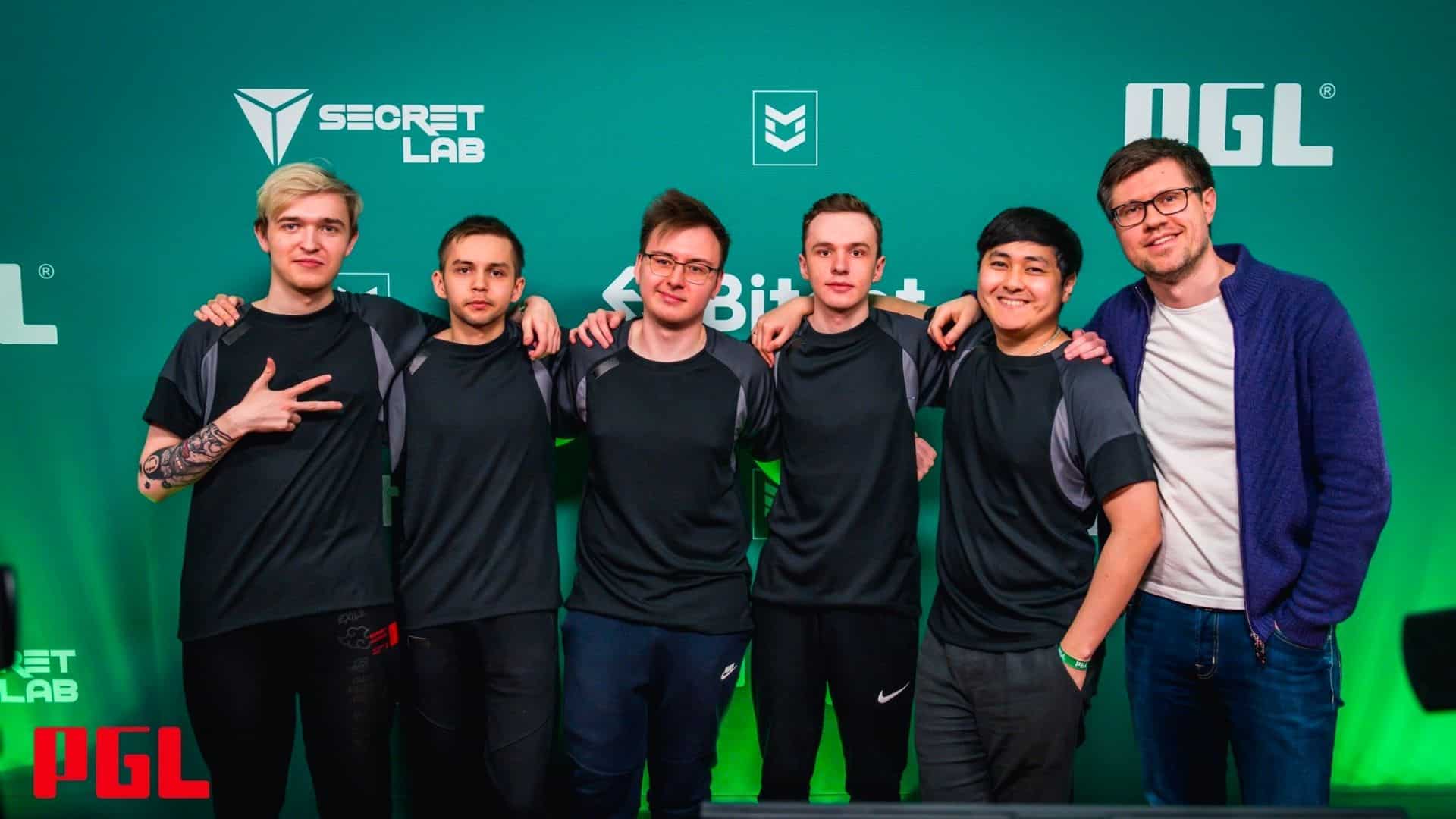 Former Gambit roster known as players posting together at PGL Major RMR