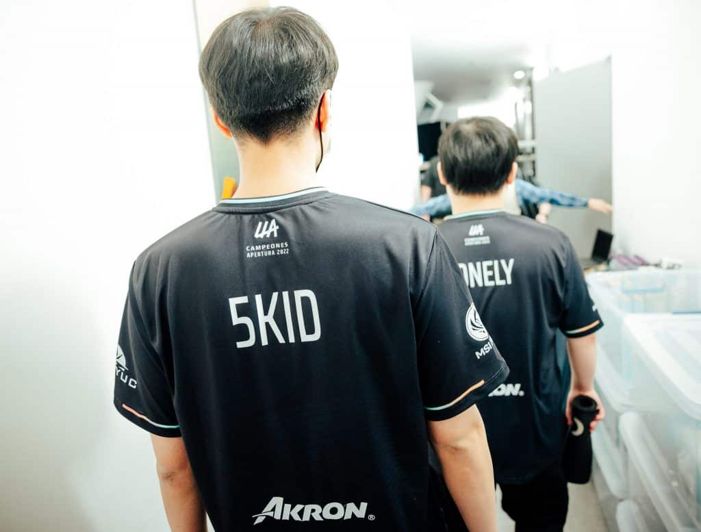 Team Aze's 5kid and Lonely at MSI 2022