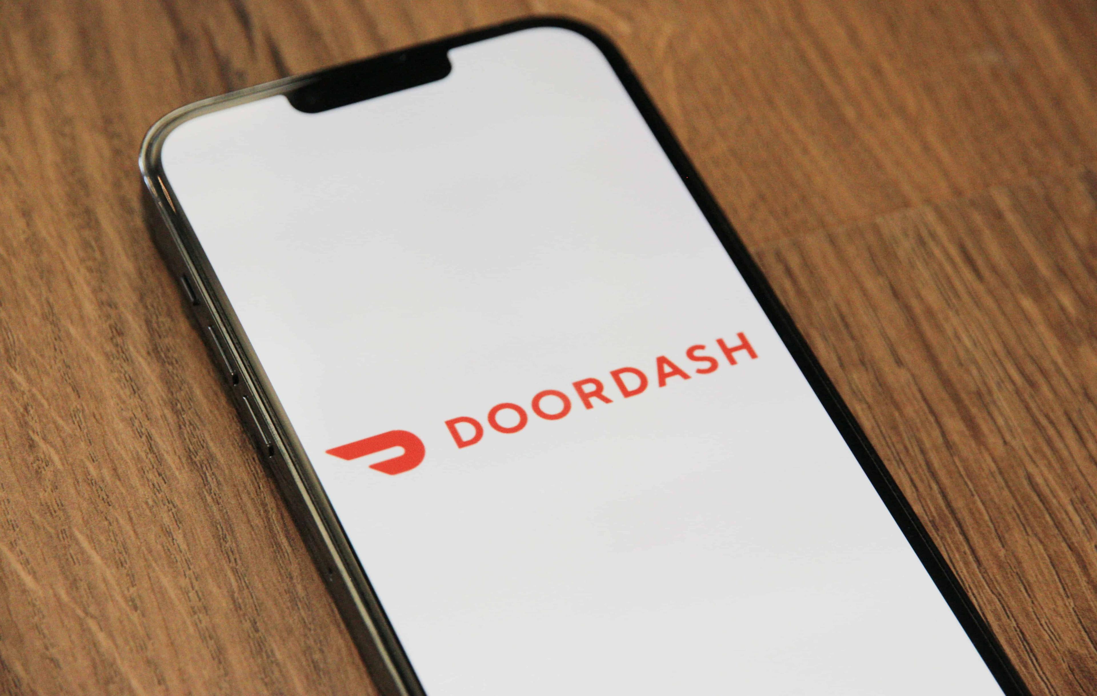 Man goes viral on TikTok for random doordash orders showing up at his house