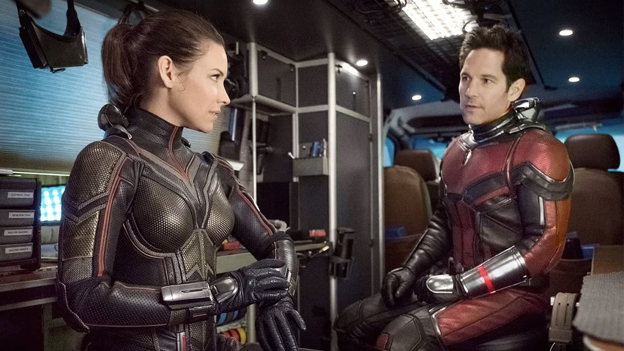 evangeline-lily-and-paul-runn-in-marvel-cinematic-universe-phase-3-movie-ant-man-and-the-wasp