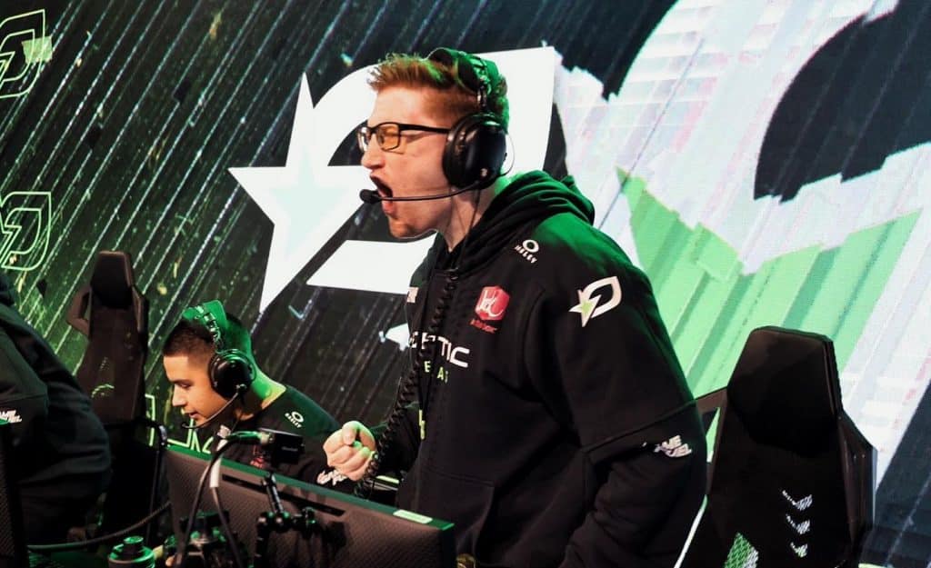 Scump celebrating at Call of Duty League