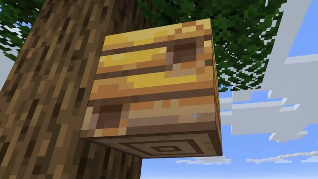 an image of honeycomb in minecraft