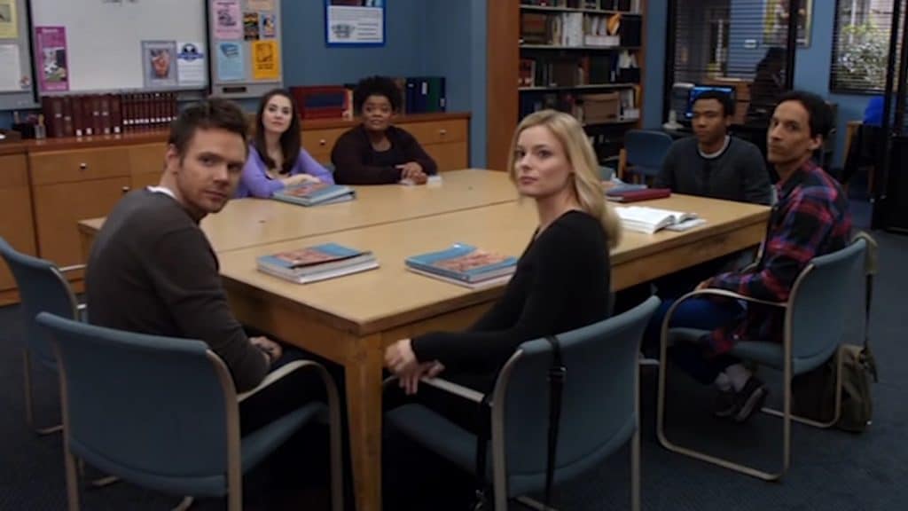 The cast of Community seems ready to return for a movie.