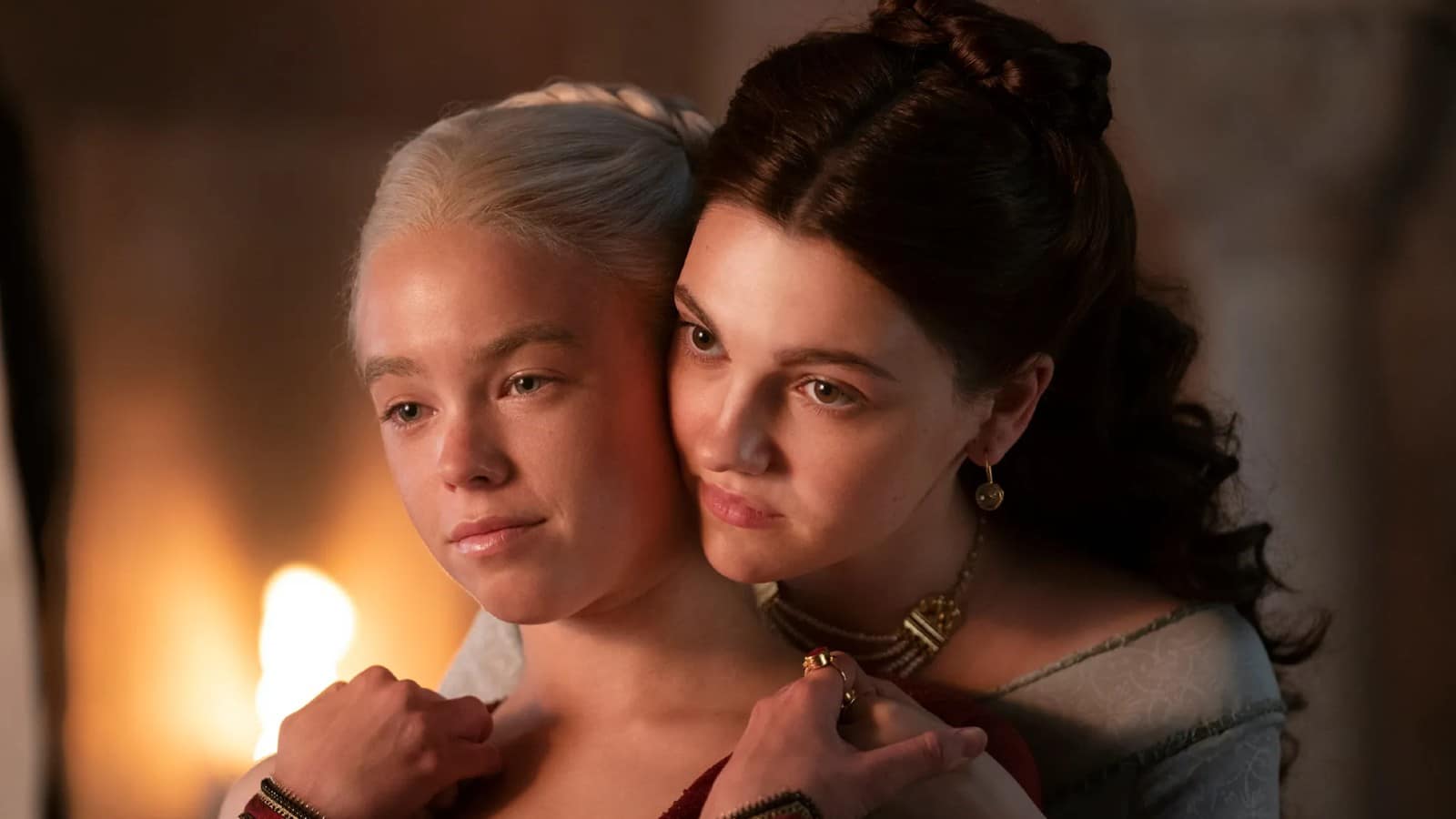 A still from House of the Dragon of Rhaenyra and Alicent