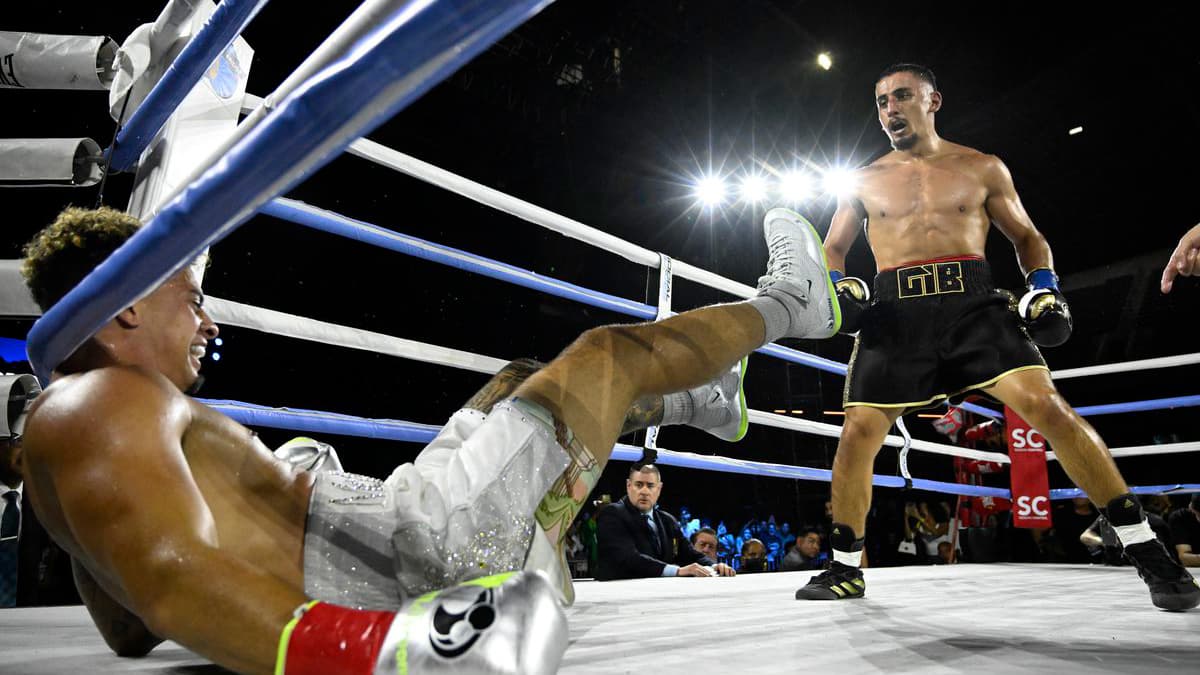 anesongib knocks down austin mcbroom boxing